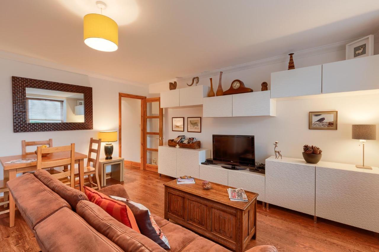 Dundas Flat, 1 Bedroom, 크리프 외부 사진